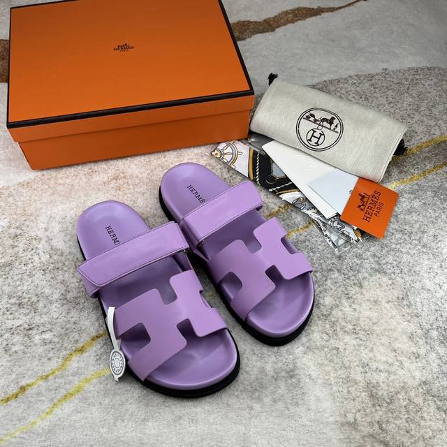 出厂价：女款 男款10 品牌：Hermes 编号：H8018- 199 颜色：新色系 码数:35一40 38-45 鞋面材质：进口小牛皮 大底材质：Tpu防滑耐